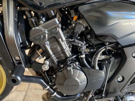 HONDA-CB 600F HORNET HONDA-CB 600F HORNET-2013