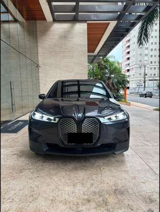 BMW-iX-2022