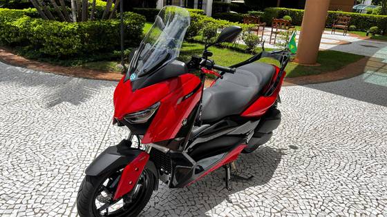 YAMAHA XMAX ABS 
