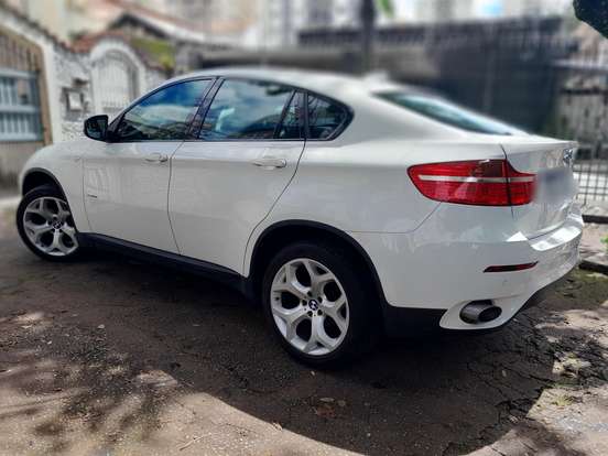 BMW-X6-3.0 35I 4X4 COUPÉ 6 CILINDROS 24V GASOLINA 4P AUTOMÁTICO BMW-X6-2011