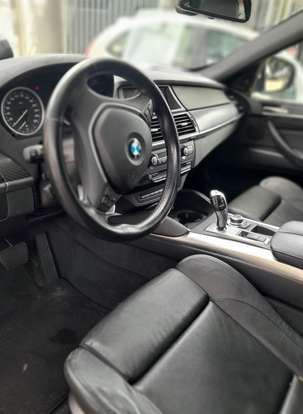BMW-X6-2011