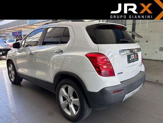 CHEVROLET-TRACKER-2014