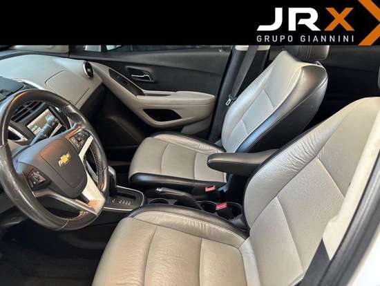 CHEVROLET-TRACKER-2014
