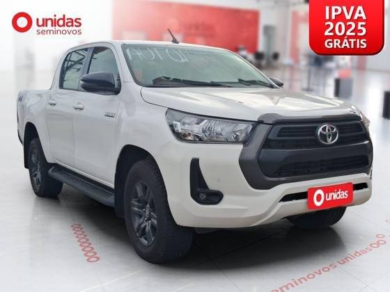 TOYOTA HILUX 2.8 D-4D TURBO DIESEL CD SR 4X4 AUTOMÁTICO