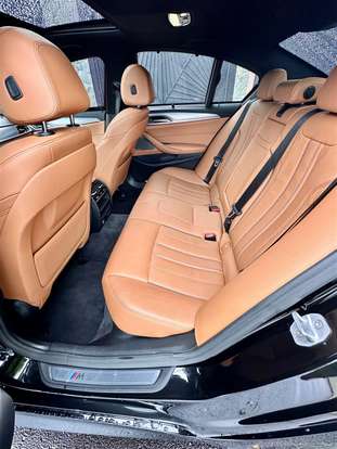 BMW-530e-2019