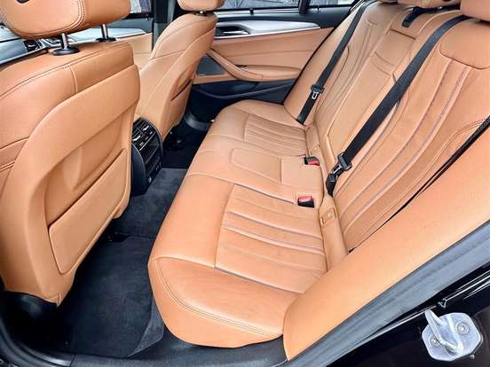 BMW-530e-2.0 16V TWINPOWER HÍBRIDO M SPORT AUTOMÁTICO BMW-530e-2019