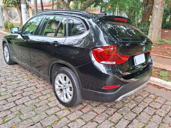 BMW-X1-2.0 16V GASOLINA SDRIVE18I 4P AUTOMÁTICO BMW-X1-2013