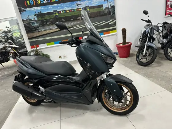 YAMAHA XMAX ABS 