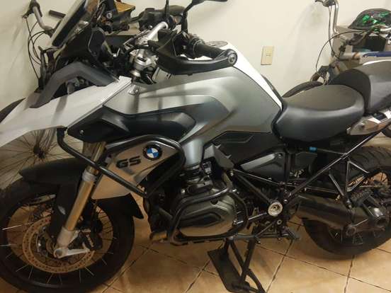 BMW-R 1200 GS PREMIUM + BMW-R 1200 GS PREMIUM +-2015