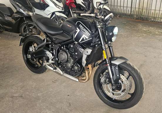 TRIUMPH-TRIDENT 660 TRIUMPH-TRIDENT 660-2021