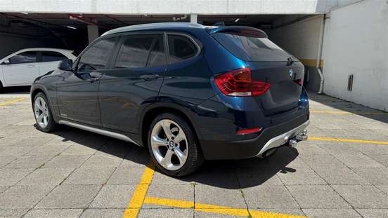 BMW-X1-2014