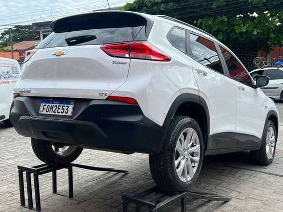 CHEVROLET-TRACKER-2021