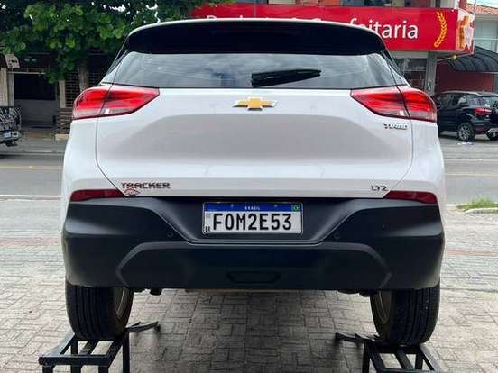 CHEVROLET-TRACKER-2021