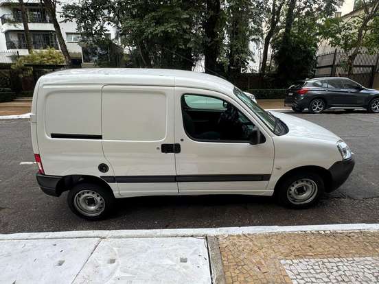 PEUGEOT-PARTNER-2018