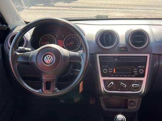 VOLKSWAGEN-GOL-1.0 MI COMFORTLINE 8V FLEX 4P MANUAL VOLKSWAGEN-GOL-2014