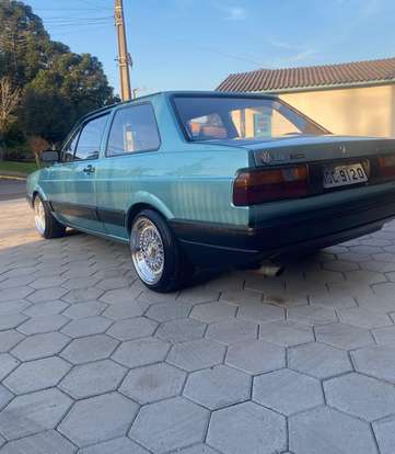VOLKSWAGEN-VOYAGE-1990