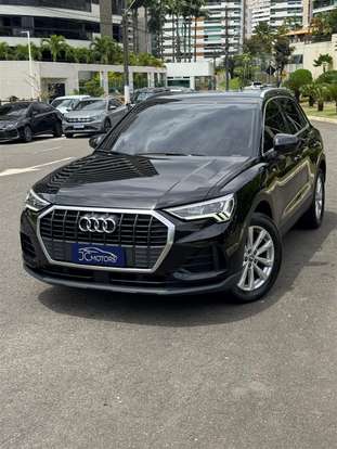 AUDI-Q3-2020