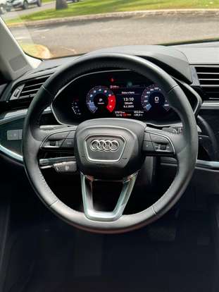 AUDI-Q3-2020