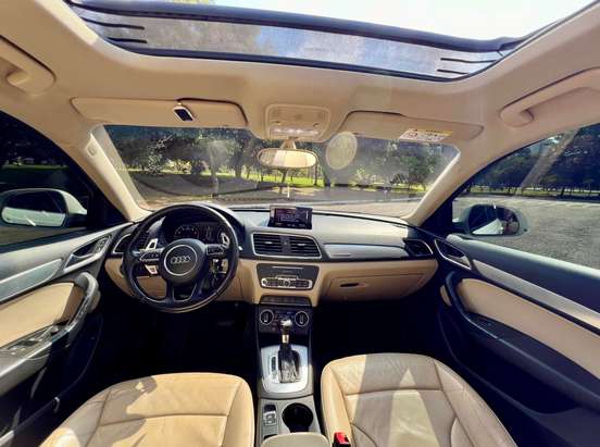 AUDI-Q3-2015