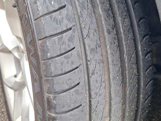 BMW-X1-3.0 24V GASOLINA XDRIVE28I 4P AUTOMÁTICO BMW-X1-2011