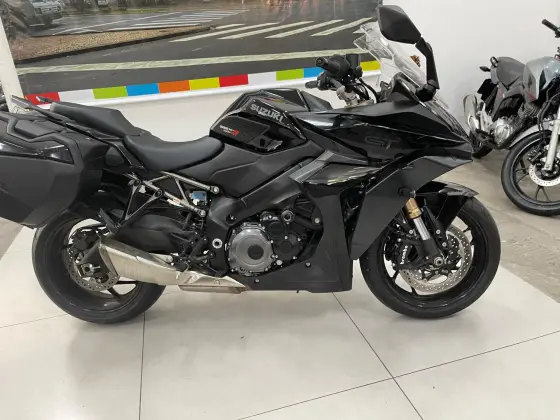 SUZUKI GSX-S1000GT ABS SUZUKI GSX-S1000GT ABS