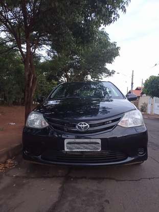 TOYOTA-ETIOS-2013