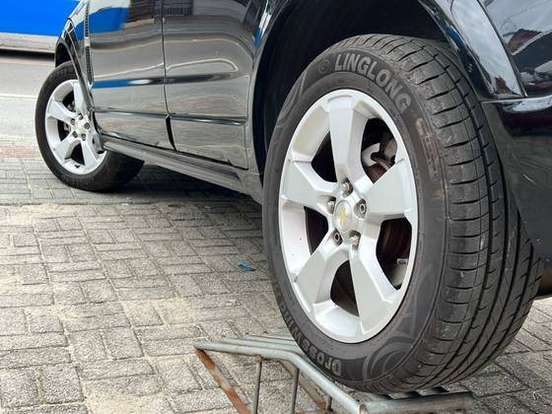 CHEVROLET-CAPTIVA-2014