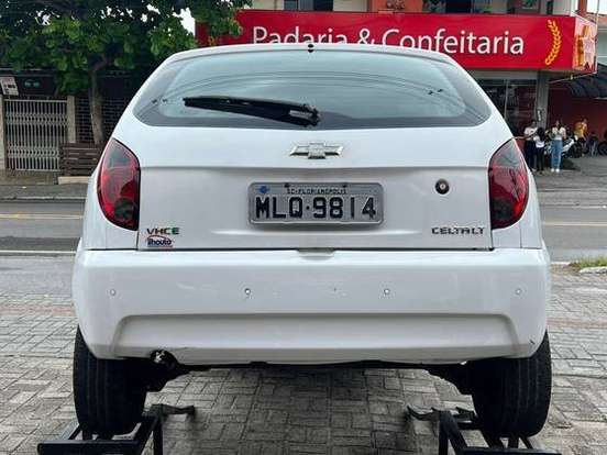 CHEVROLET-CELTA-2013