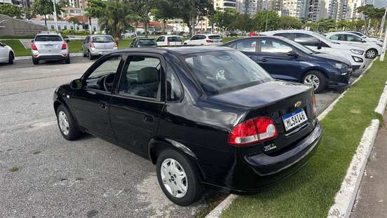 CHEVROLET-CLASSIC-2013