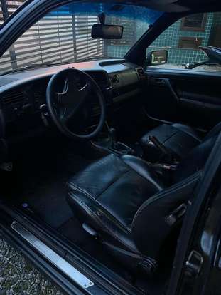 VOLKSWAGEN-GOLF-1994