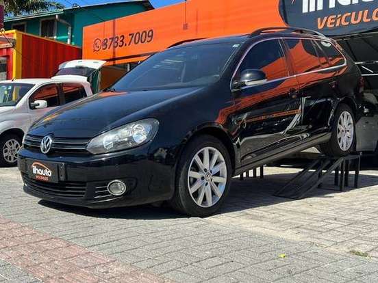 VOLKSWAGEN-JETTA-2010