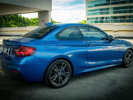 BMW-M 235i-3.0 I6 TURBO GASOLINA 2P AUTOMÁTICO BMW-M 235i-2015