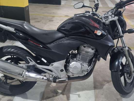 HONDA-CB 300R HONDA-CB 300R-2011
