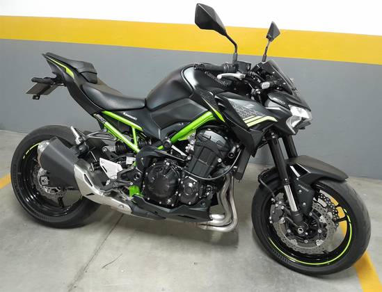 KAWASAKI Z900 