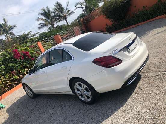MERCEDES-BENZ-C 180-1.6 CGI 16V TURBO GASOLINA 4P AUTOMÁTICO MERCEDES-BENZ-C 180-2015