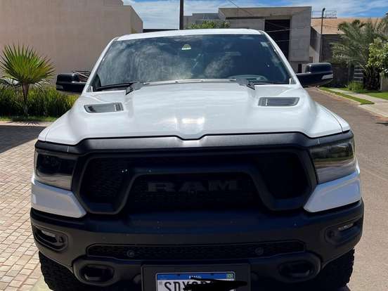 RAM-1500-5.7 V8 GASOLINA REBEL CD 4X4 AUTOMÁTICO RAM-1500-2022
