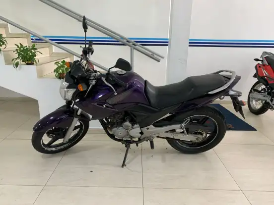 YAMAHA-YS 250 FAZER-2012