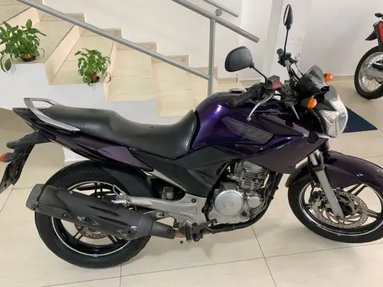 YAMAHA-YS 250 FAZER YAMAHA-YS 250 FAZER-2012