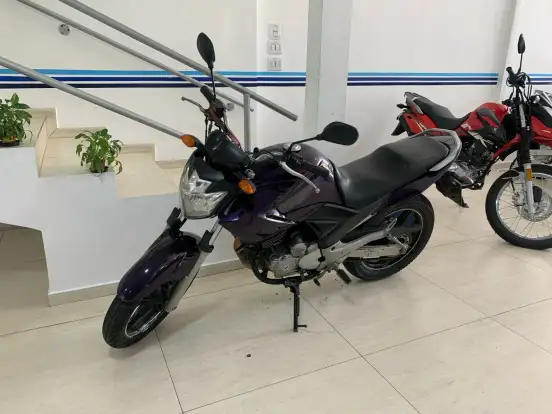 YAMAHA-YS 250 FAZER-2012