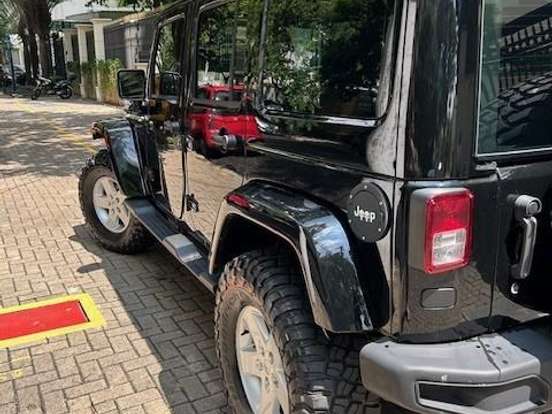 JEEP-WRANGLER-3.6 UNLIMITED SAHARA 4X4 V6 GASOLINA 4P AUTOMÁTICO JEEP-WRANGLER-2018