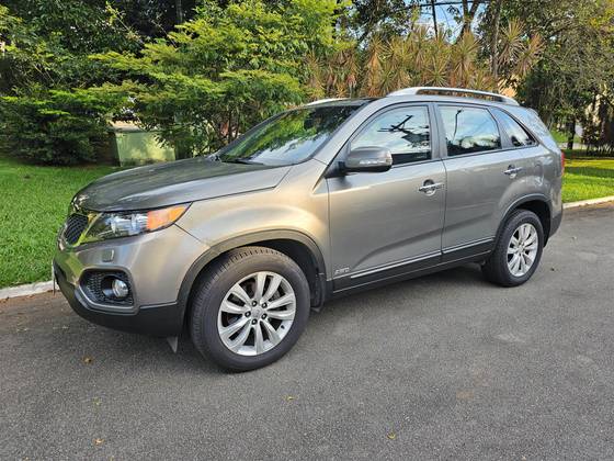 KIA SORENTO 3.5 V6 GASOLINA EX 7L 4WD AUTOMÁTICO