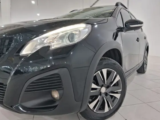 PEUGEOT 2008 1.6 16V FLEX ALLURE PACK 4P AUTOMÁTICO