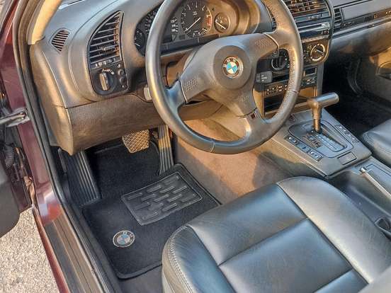 BMW-325i-2.5 SEDAN 24V GASOLINA 4P AUTOMÁTICO BMW-325i-1994