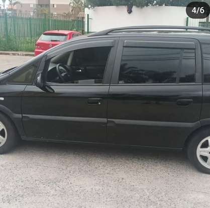 CHEVROLET-ZAFIRA-2.0 MPFI CD 8V GASOLINA 4P AUTOMÁTICO CHEVROLET-ZAFIRA-2002