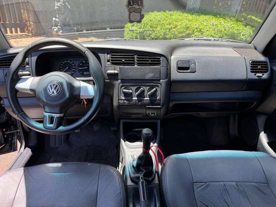 VOLKSWAGEN-GOLF-1.8 MI GL 8V GASOLINA 4P MANUAL VOLKSWAGEN-GOLF-1998