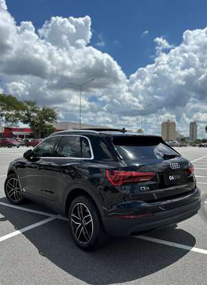 AUDI-Q3-2020