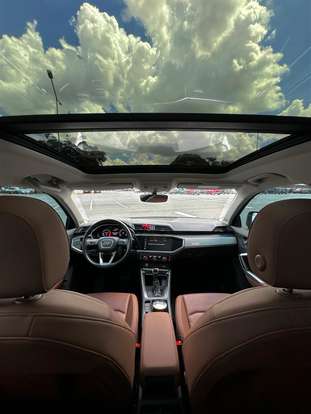 AUDI-Q3-2020