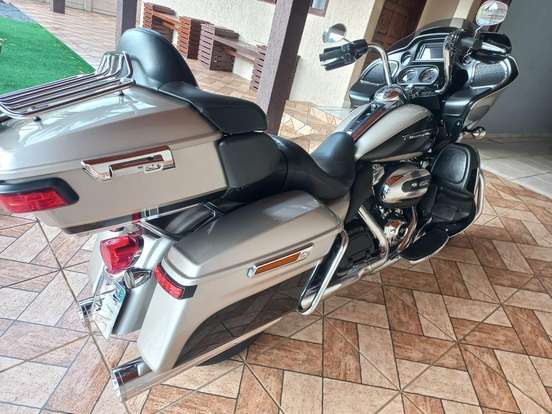 HARLEY-DAVIDSON-ROAD GLIDE ULTRA HARLEY-DAVIDSON-ROAD GLIDE ULTRA-2017