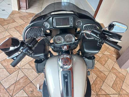 HARLEY-DAVIDSON-ROAD GLIDE ULTRA HARLEY-DAVIDSON-ROAD GLIDE ULTRA-2017