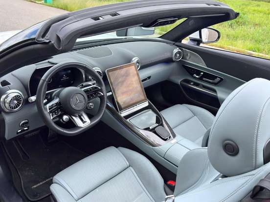 MERCEDES-BENZ-SL 63 AMG-4.0 V8 TURBO GASOLINA ROADSTER 4MATIC+ SPEEDSHIFT MERCEDES-BENZ-SL 63 AMG-2022